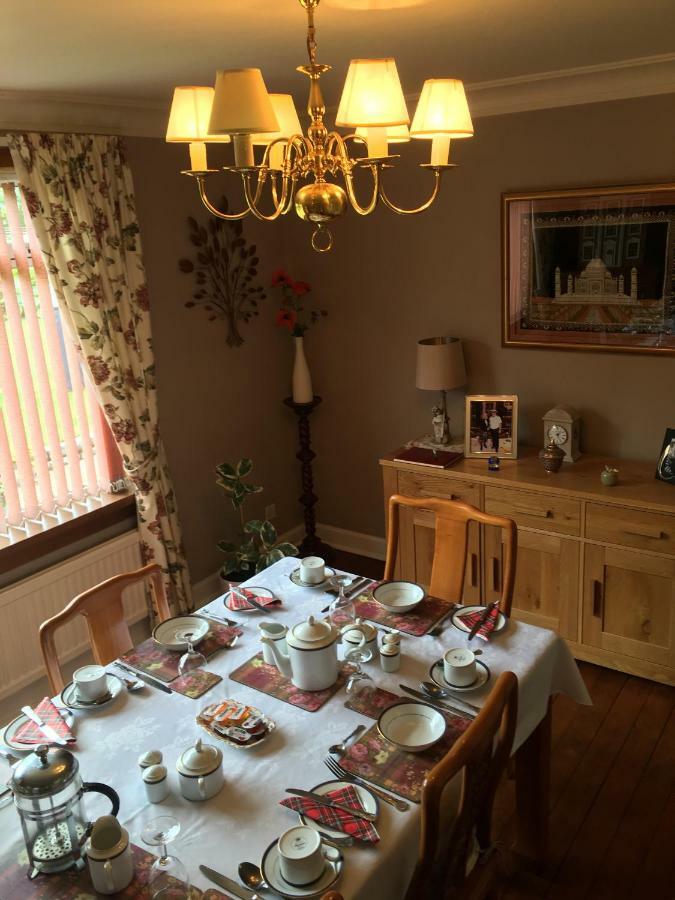 Rose Villa Bed And Breakfastフォーファー エクステリア 写真